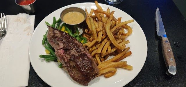 Steak frites St-Paul